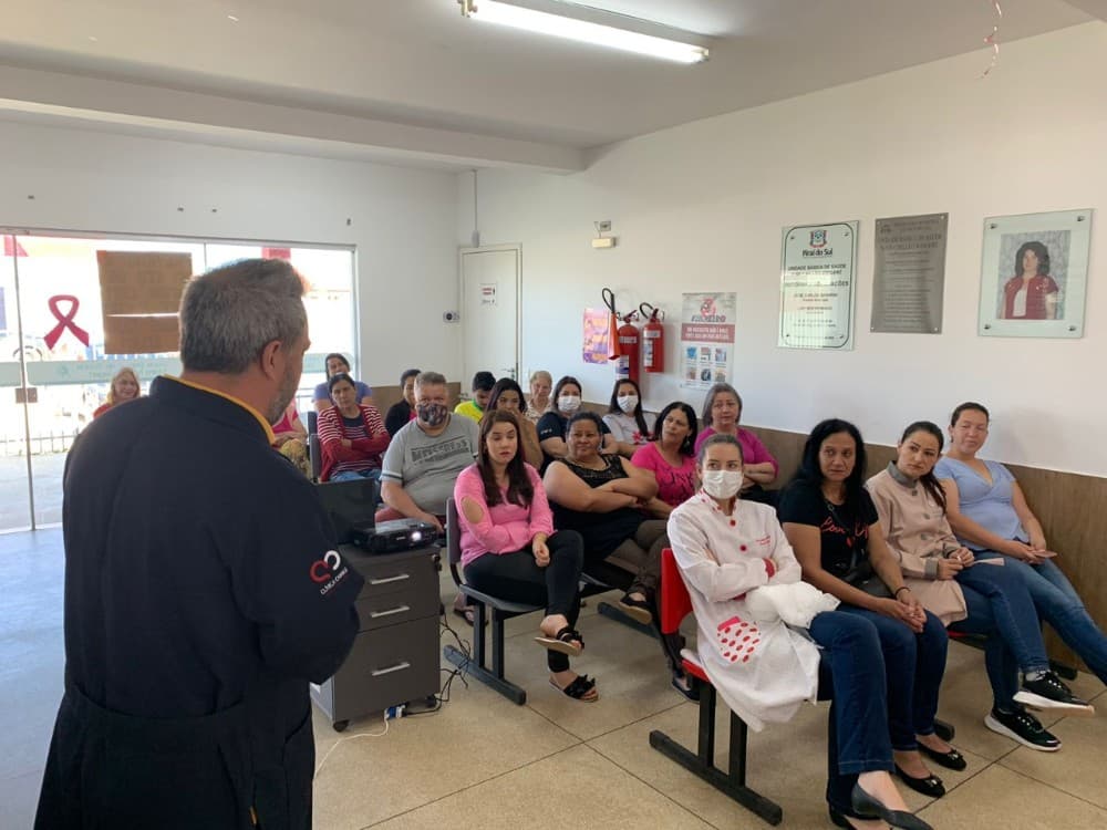 Rodas de conversa marcam encerramento do Outubro Rosa em Piraí do Sul
