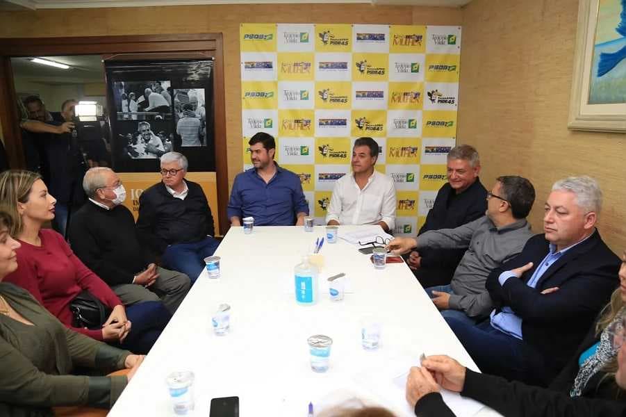 Silvestre Filho desiste de concorrer ao Palácio Iguaçu