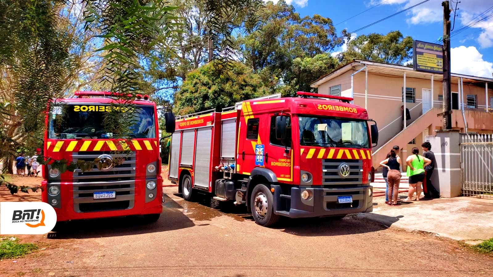 Incêndio em Quitinetes mobiliza Corpo de Bombeiros em bairro de PG