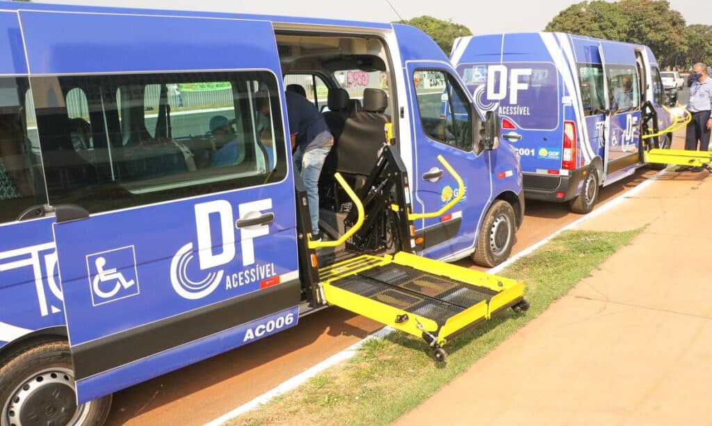 DF anuncia ações para facilitar a vida de pessoas com deficiência