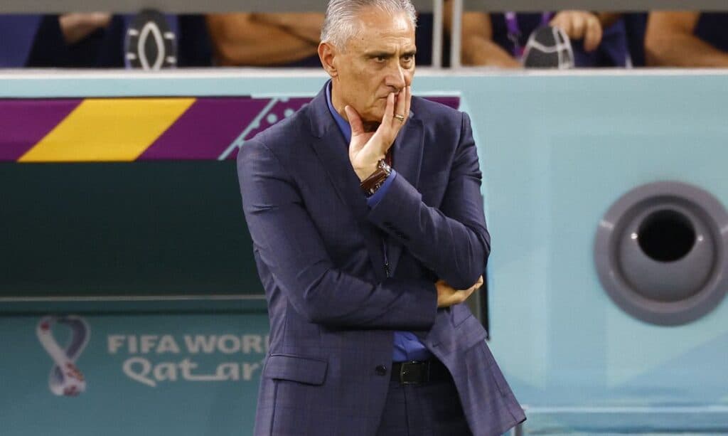 Tite anuncia saída da Seleção Brasileia e diz “estar em paz”