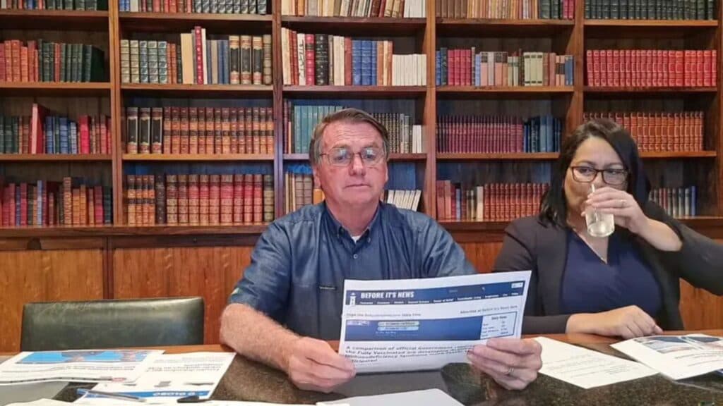 PF conclui que Bolsonaro cometeu crime por divulgar informações falsas da Covid-19