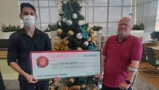 Natal Encantado Sicredi ACIPG sorteia prêmios em dinheiro e incentiva o comércio local
