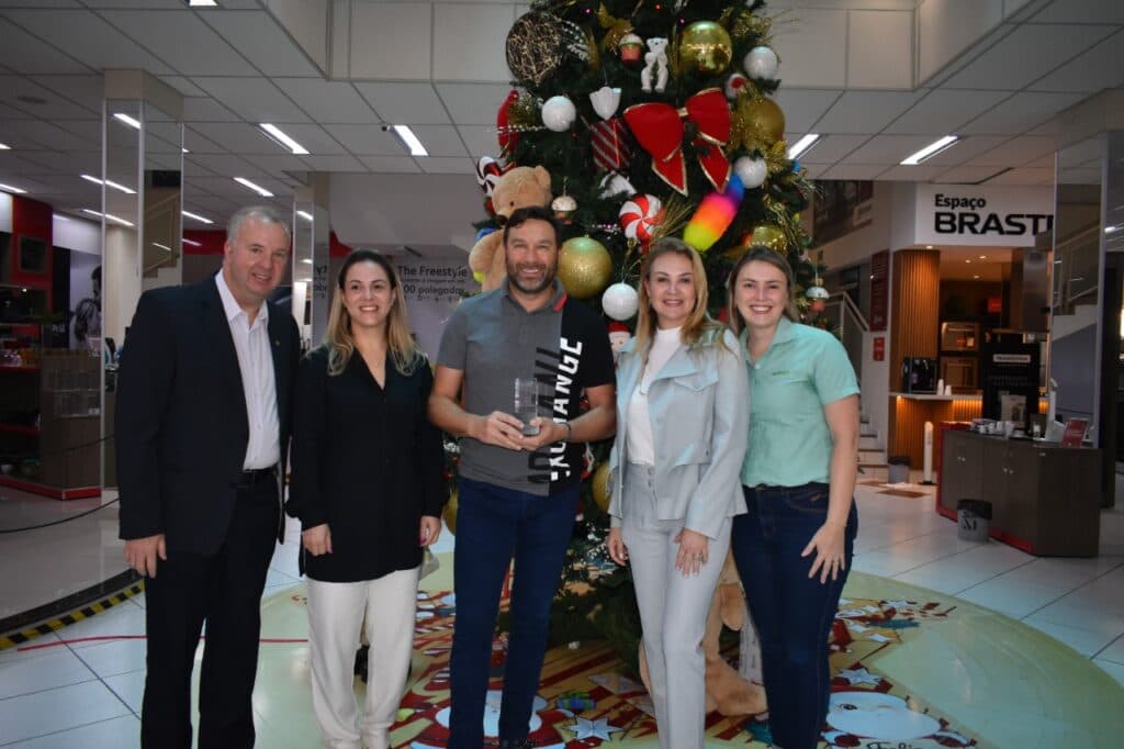Natal Encantado ACIPG premia lojas com as melhores decorações