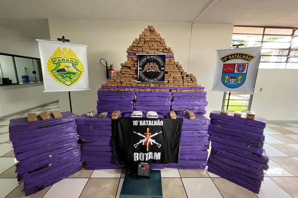 Polícia Militar apreende quase 1 tonelada de drogas no PR