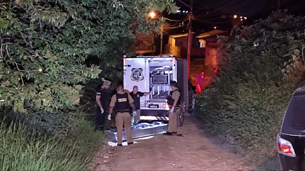 Corpo é encontrado ‘no mato’ em bairro de Ponta Grossa