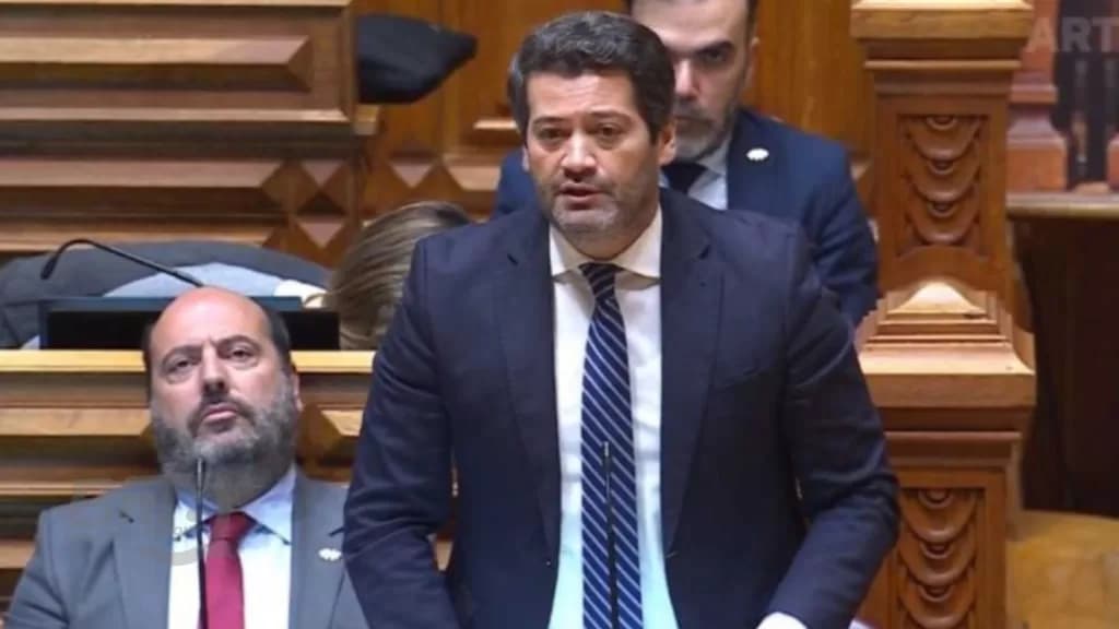 Deputado de Portugal chama Lula de “bandido” e é repreendido