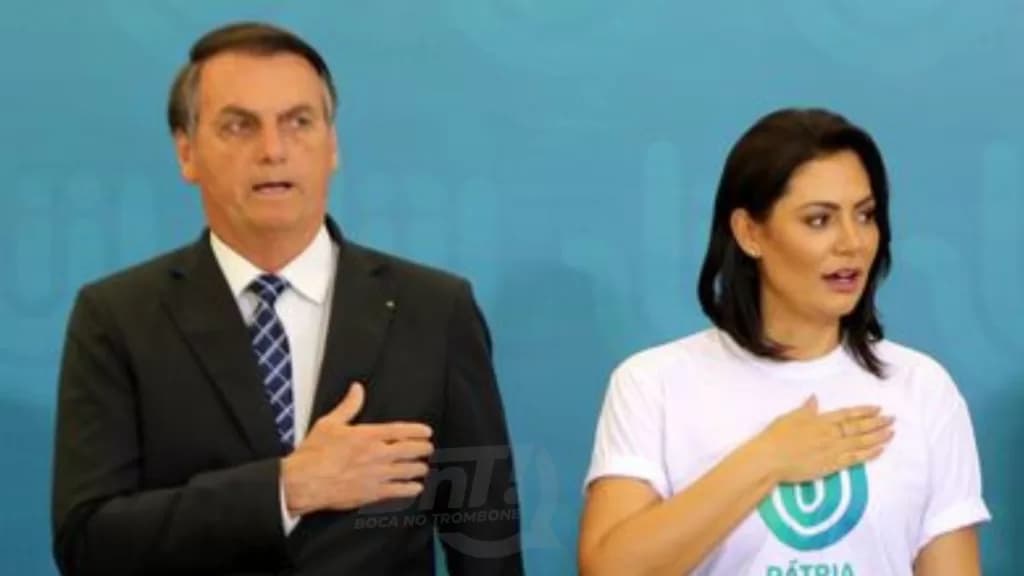 Michele Bolsonaro usa redes sociais para negar participação em esquema de caixa dois
