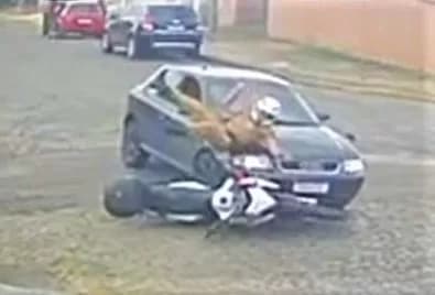 Câmeras flagram policial sendo atropelado durante perseguição em Ponta Grossa