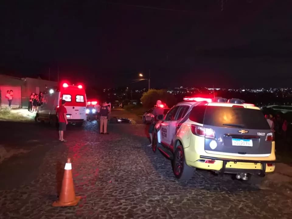 URGENTE: Tiroteio em bairro de Ponta Grossa deixa três baleados
