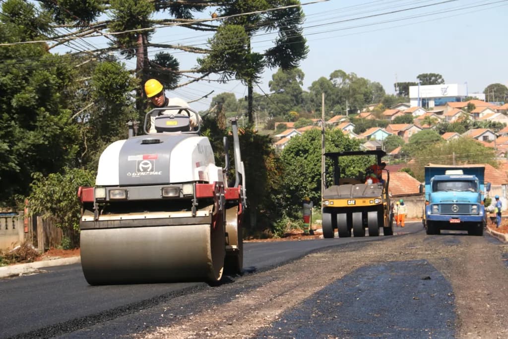O valor investido pela Prefeitura de Ponta Grossa para a pavimentação do Jardim Santa Luiza totaliza mais de R$ 5 milhões