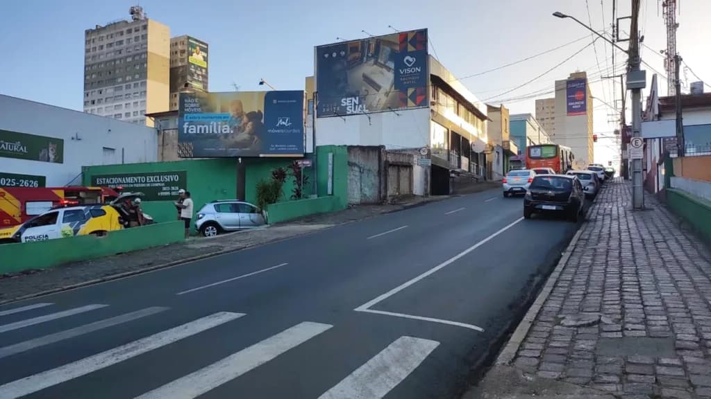 Criança é atropelada no centro de PG