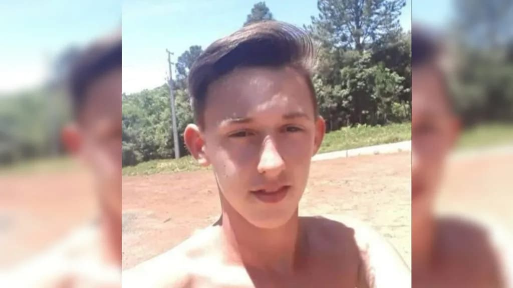 Adolescente tira a própria vida após flagrar pai ameaçando sua mãe de morte na região