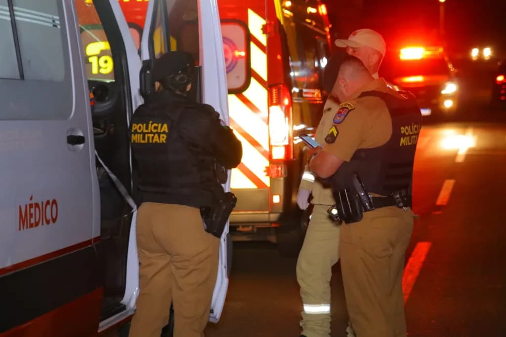 Mulher é atingida por faca pelo namorado em bairro de PG
