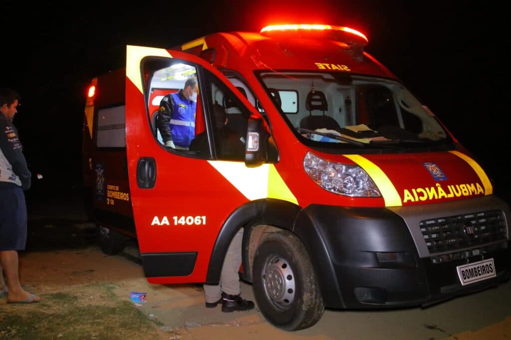 Homem é espancado na Coronel Cláudio em suposto caso de roubo