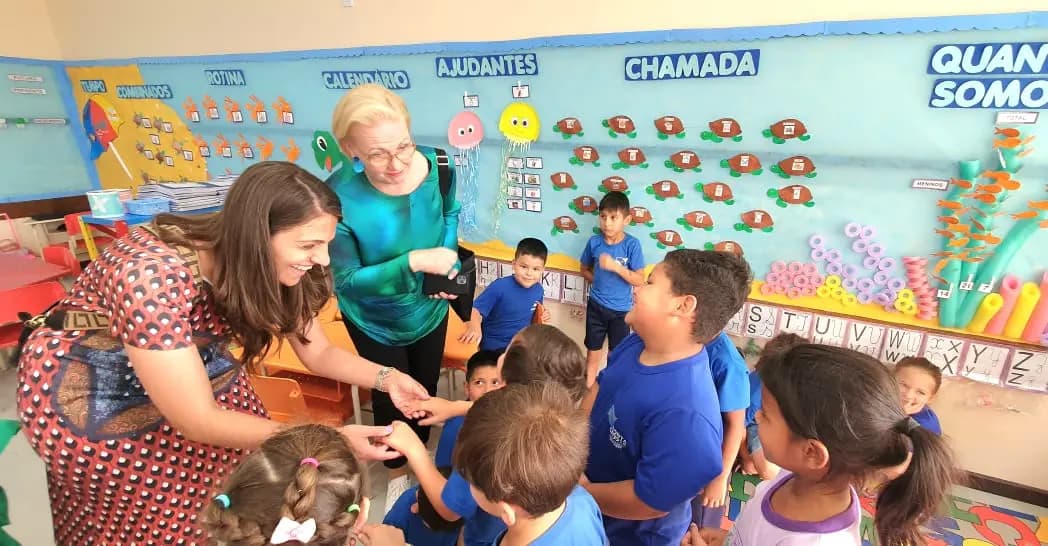 Comitiva da Finlândia conhece Educação de PG