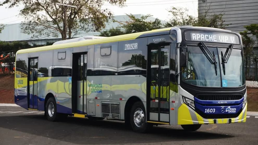 Novos ônibus do transporte coletivo começam a circular em Ponta Grossa