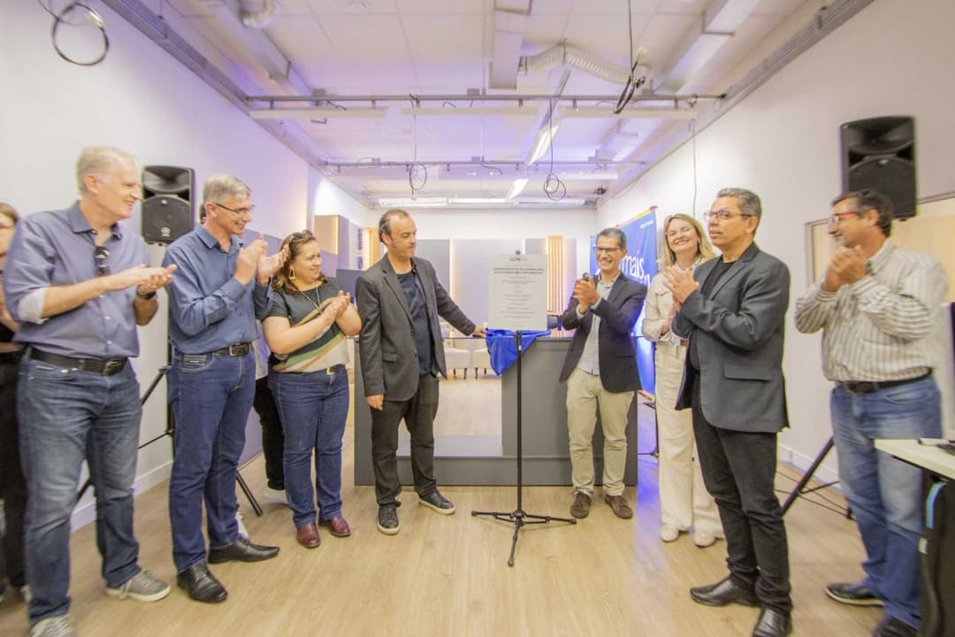 Universidade Estadual de Ponta Grossa inaugura reforma dos laboratórios de Jornalismo com tecnologia e acessibilidade no campus