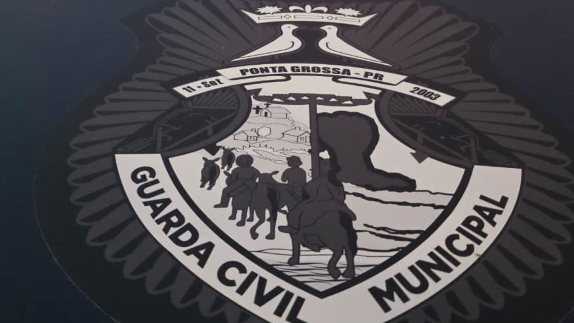 Muralha Digital ajuda GCM a prender foragido com mandado de prisão em Ponta Grossa