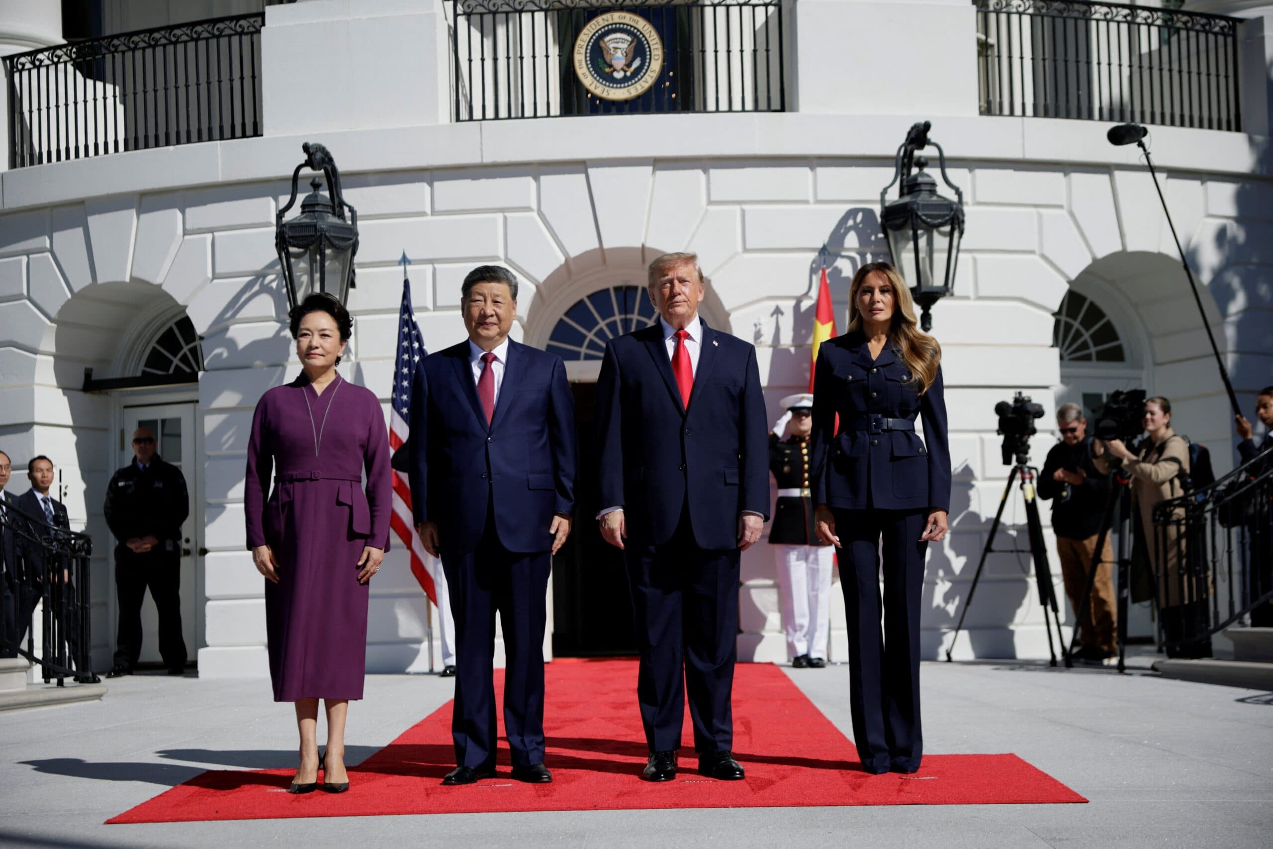 Trump minimiza venda de armas a Taiwan, diz embaixador