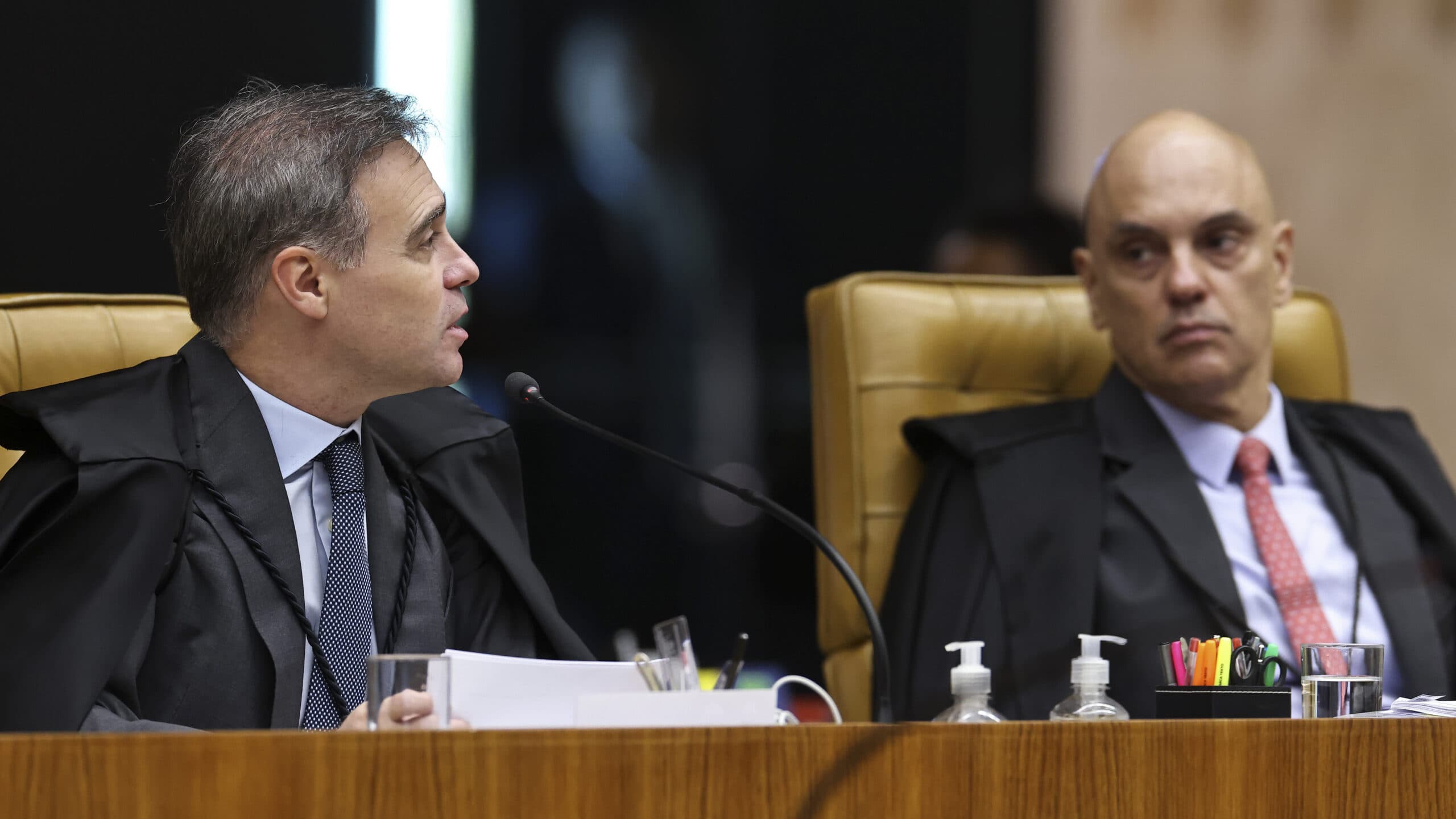 Fachin avalia arquivar investigação contra Mendonça