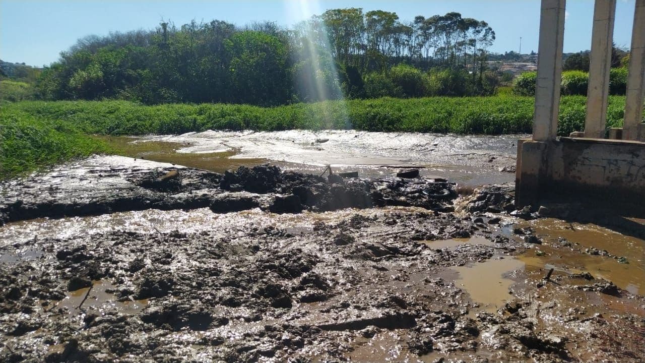 Prefeitura prevê R$ 3 milhões para limpeza pesada no Lago de Olarias em PG
