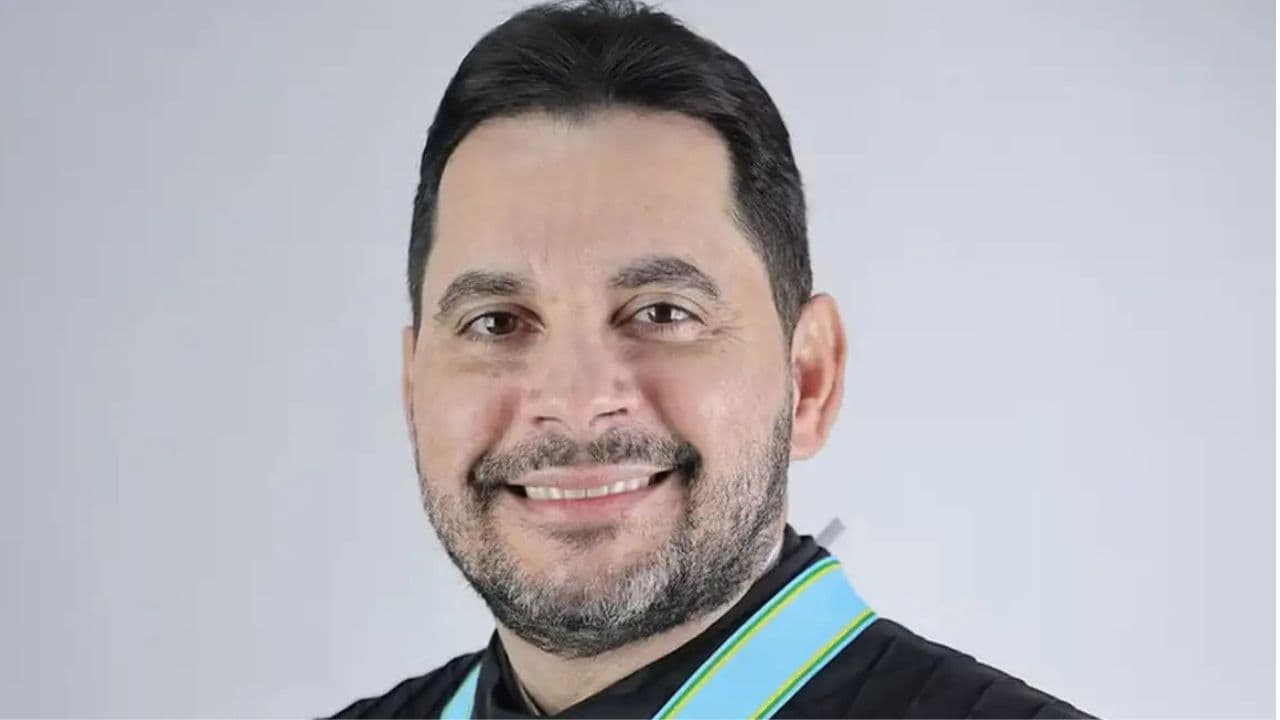 CNJ faz operação em gabinete de desembargador ligado a Nunes Marques