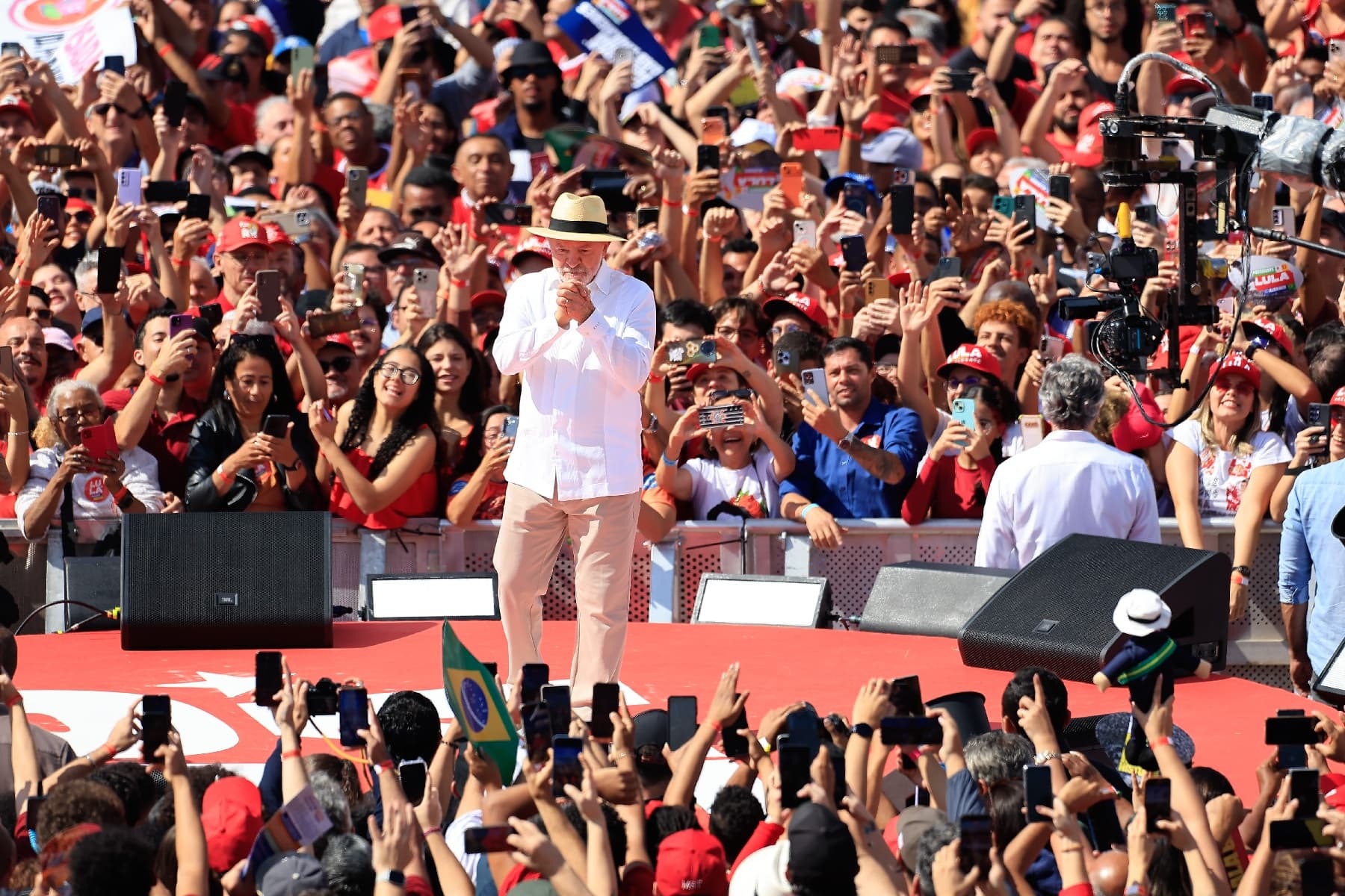Lula quer vencer eleição para manter Bolsonaro na cadeia