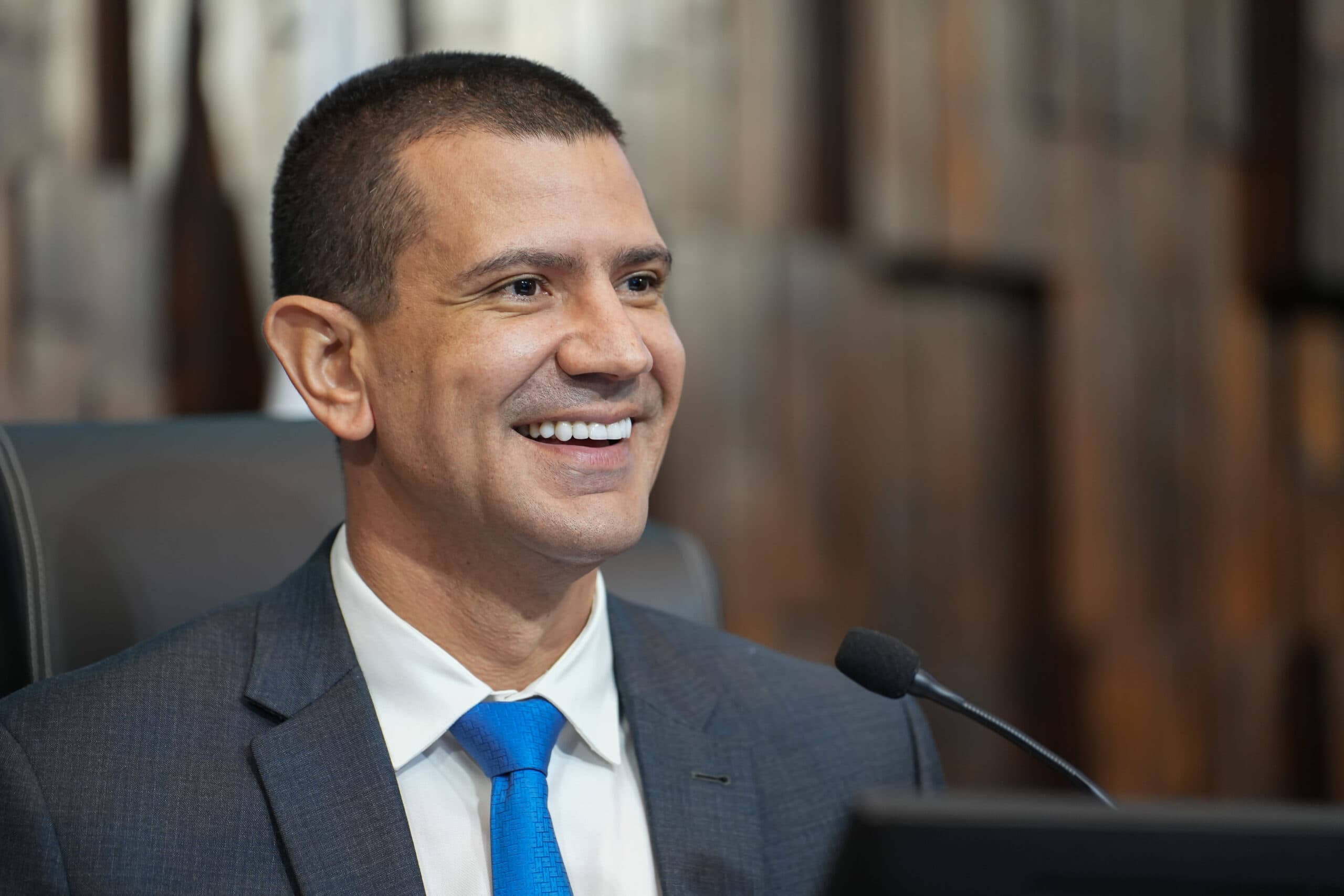 TRE confirma Douglas Ruas governador após recálculo