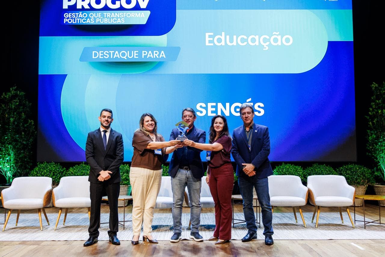 Sengés e Palmeira conquistam prêmios de gestão pública do TCE-PR