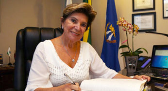 Vereador pede cassação de mandato da prefeita, de Ponta Grossa, Elizabeth Schmidt