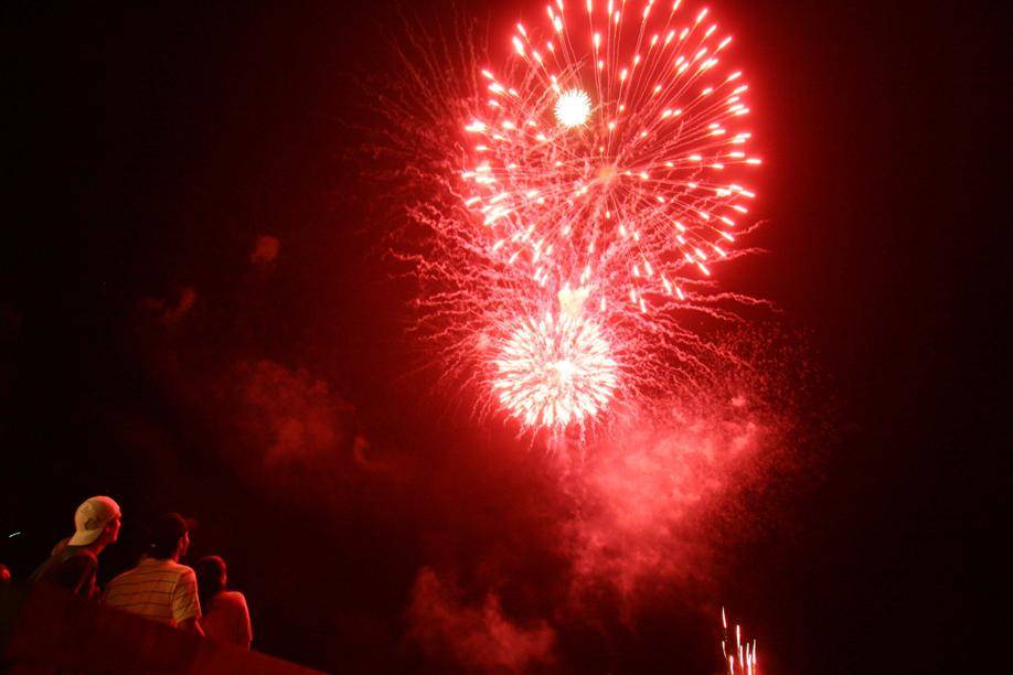 Projeto proíbe queima de fogos de artifício que produzam barulho