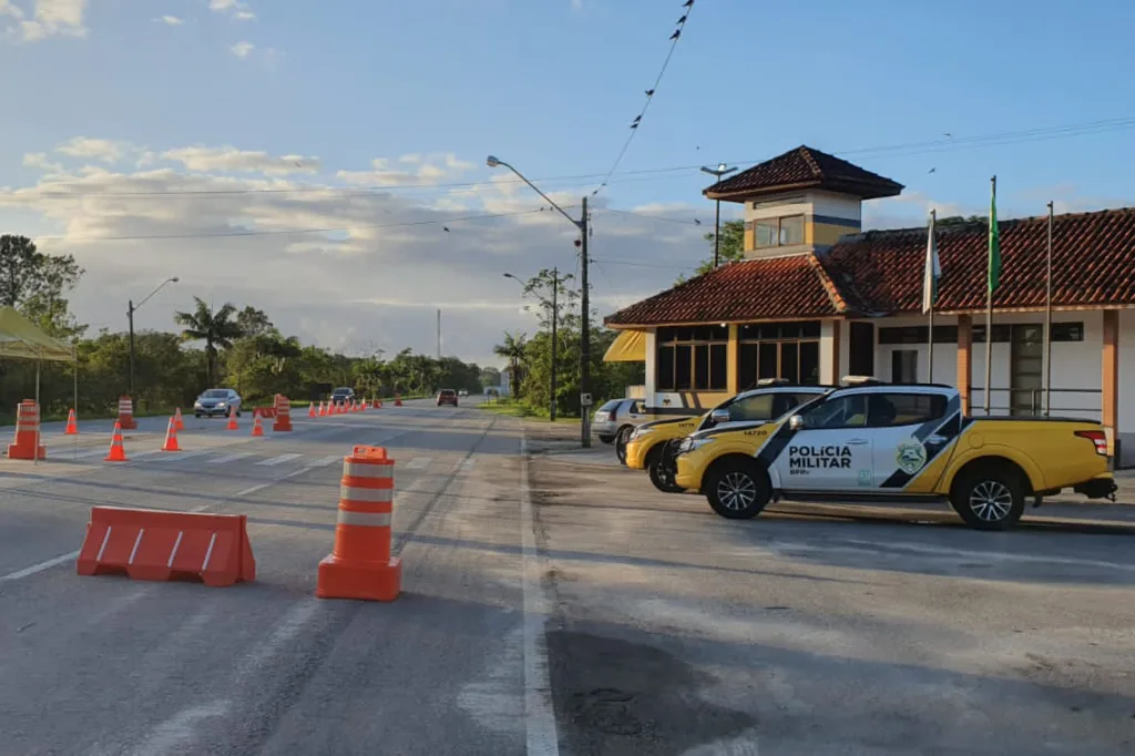 Polícia Militar deflagra operação nas rodovias estaduais durante o feriado I Foto: PMPR