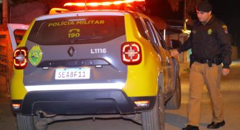 Mulher invade apartamento, agride vizinha e vai presa em PG