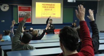 Professores da UEPG aprovam paralisação das atividades na próxima terça (22)