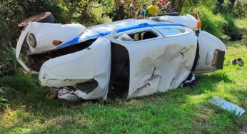 Idoso morre após capotar e bater carro contra uma árvore em Imbaú