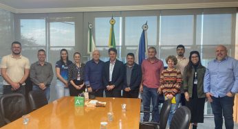 Professor Careca promove reunião sobre regularização fundiária na Prefeitura de PG