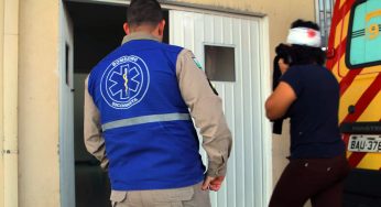 Filho agride a própria mãe com paulada na cabeça em PG