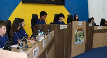 Parlamento Jovem de Carambeí promove segunda sessão ordinária
