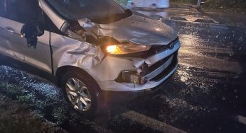 Motorista se envolve em acidente com dois caminhões em PG