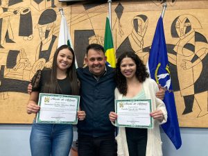 homenagem-capoeiristas Boca no Trombone 