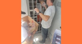 Panetones e demais donativos são entregues para os detentos da Cadeia Pública de Castro