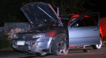 Pneu de carro estoura e motorista bate em muro após perder controle do veículo em PG