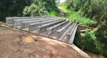 Obras na Ponte do Barreiro sobre o rio Santa Rosa avançam em Tibagi