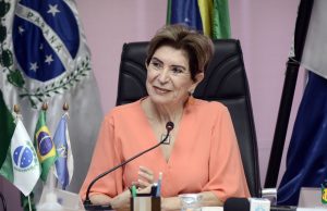 1652386570-elizabeth-anuncia-processo-seletivo-para-contratacao-de-medicos-elizabeth-schmidt-12-jpg Boca no Trombone 