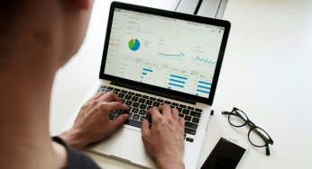 Empresas investirão mais em softwares em 2024, diz pesquisa
