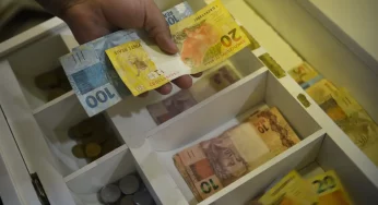 Caixa libera abono do PIS/Pasep para nascidos em março e abril