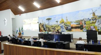Vereador de Castro pede informações sobre melhorias no cemitério da Vila Rio Branco