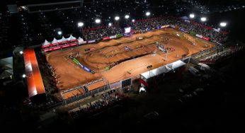 Norte-americano vence a primeira etapa do Arena Cross Brasil
