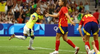 Brasil derrota Espanha e garante lugar na final do futebol feminino